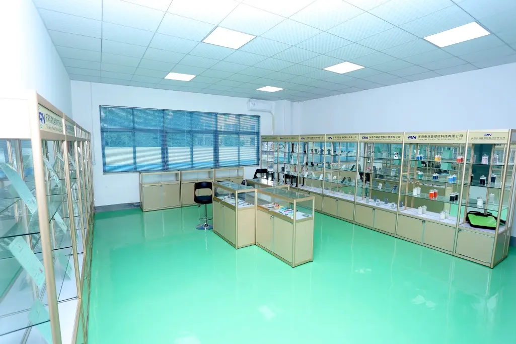 Sample room